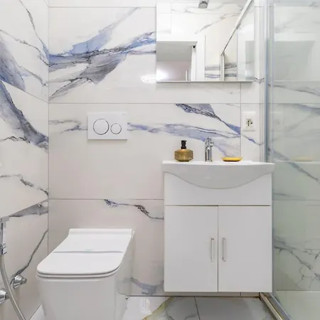 Apartment Porta Venezia 6 Posti Letto, Ampio Con Wifi Milan