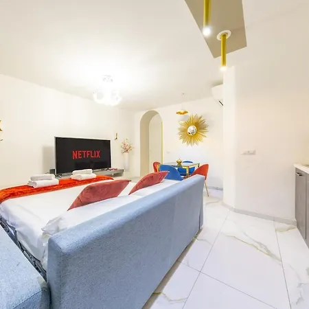Porta Venezia 6 Posti Letto, Ampio Con Wifi Apartment
