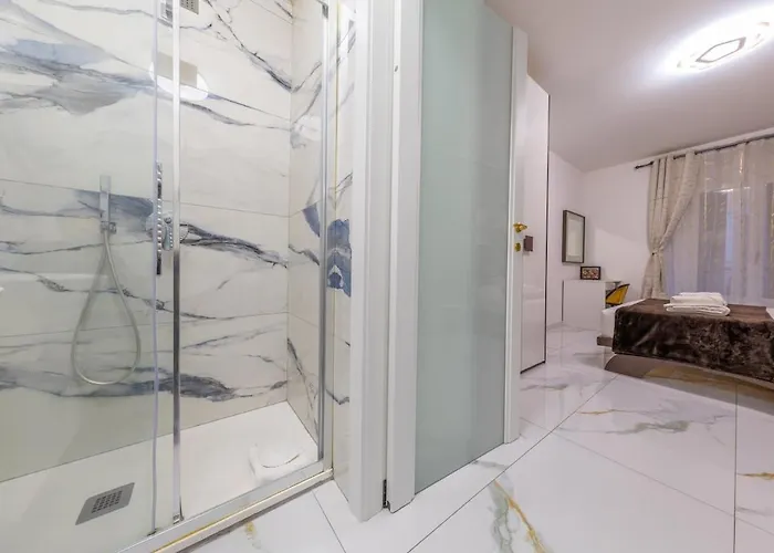 Porta Venezia 6 Posti Letto, Ampio Con Wifi